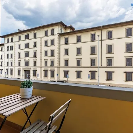 Urban Hideaway Apartament Florencja