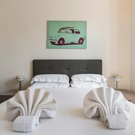 Urban Hideaway Apartament